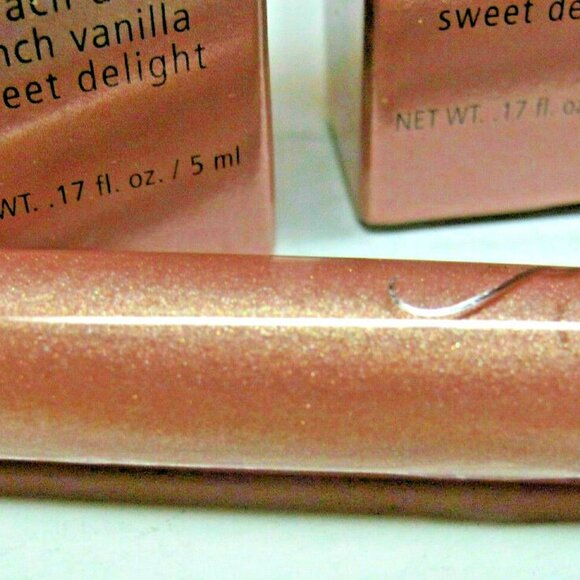 Jessica Simpson Dessert Beauty Lip Gloss - Picture 3 of 3